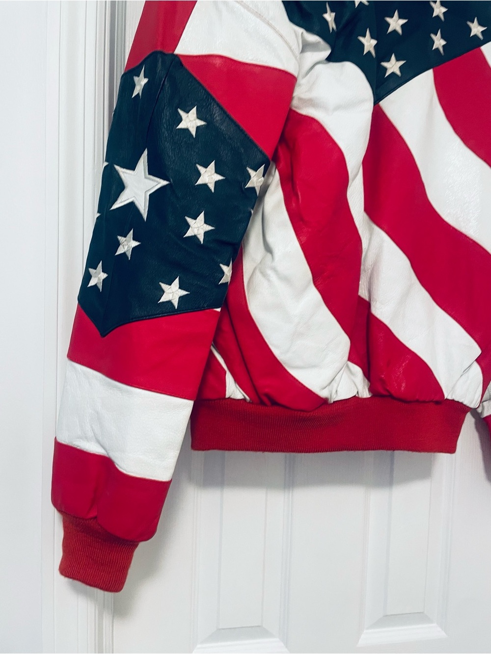 Michael Hoban American Flag Leather Bomber Jacket - Stars & Stripes - Picture 8 of 10